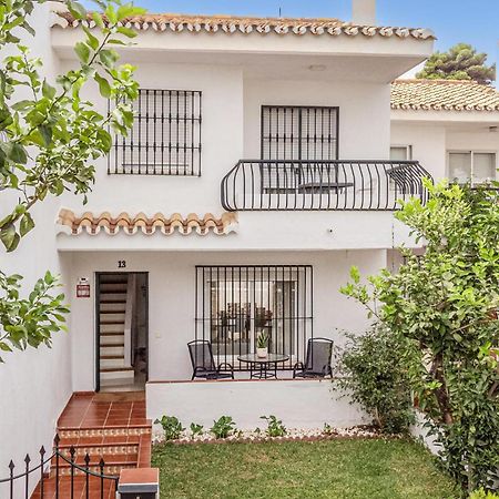 Amazing home in Vlez-Mlaga with Outdoor swimming pool, WiFi&3 Bedrooms Velez Malaga Buitenkant foto